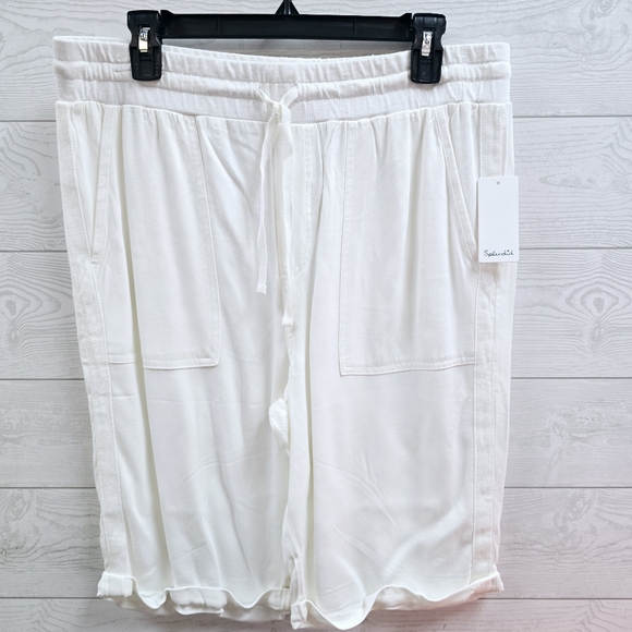 Splendid Pants - Splendid White Drawstring Shorts
